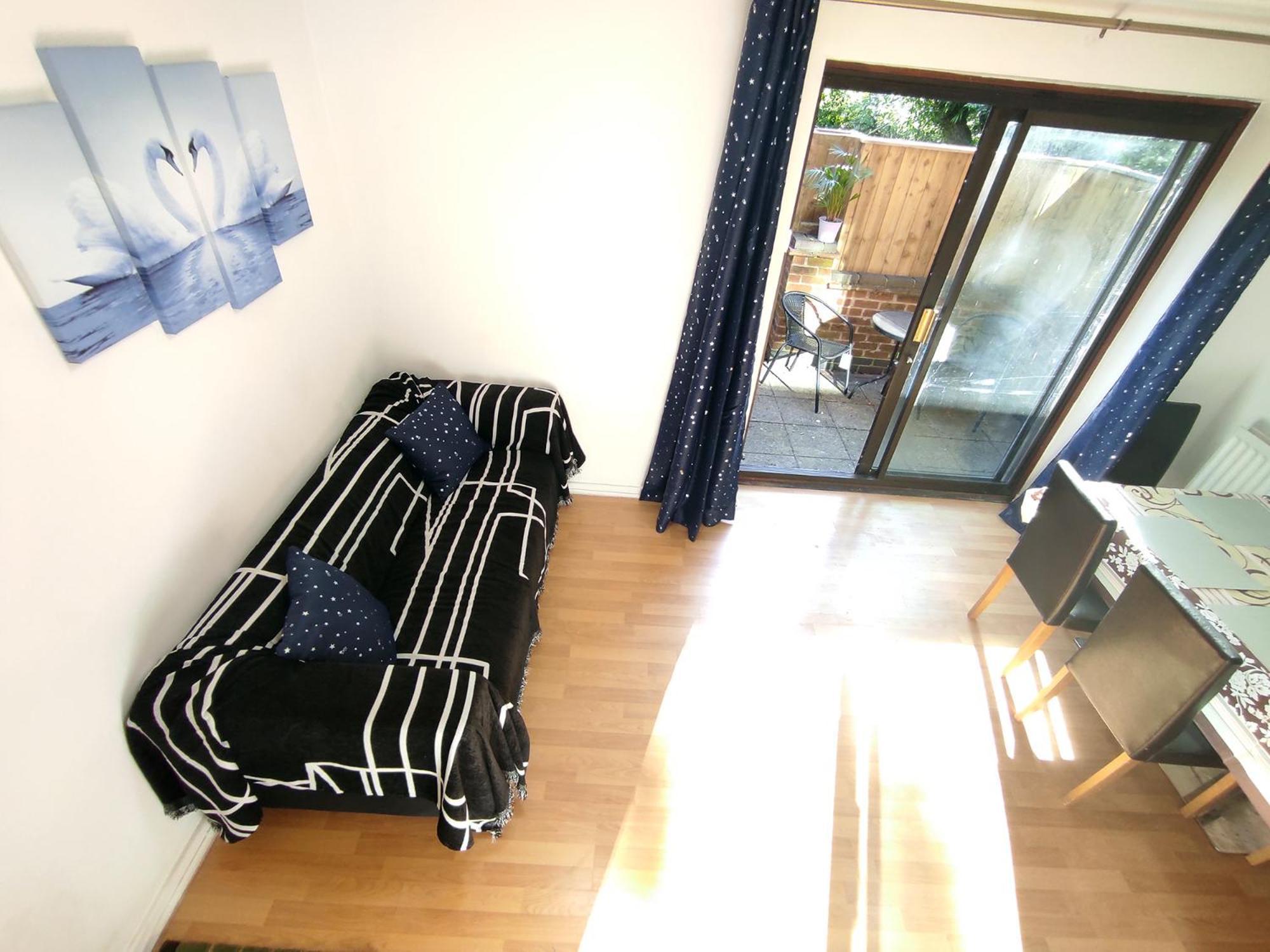 The Swans - Two-Bedroom City Centre House With Parking Oxford Dış mekan fotoğraf